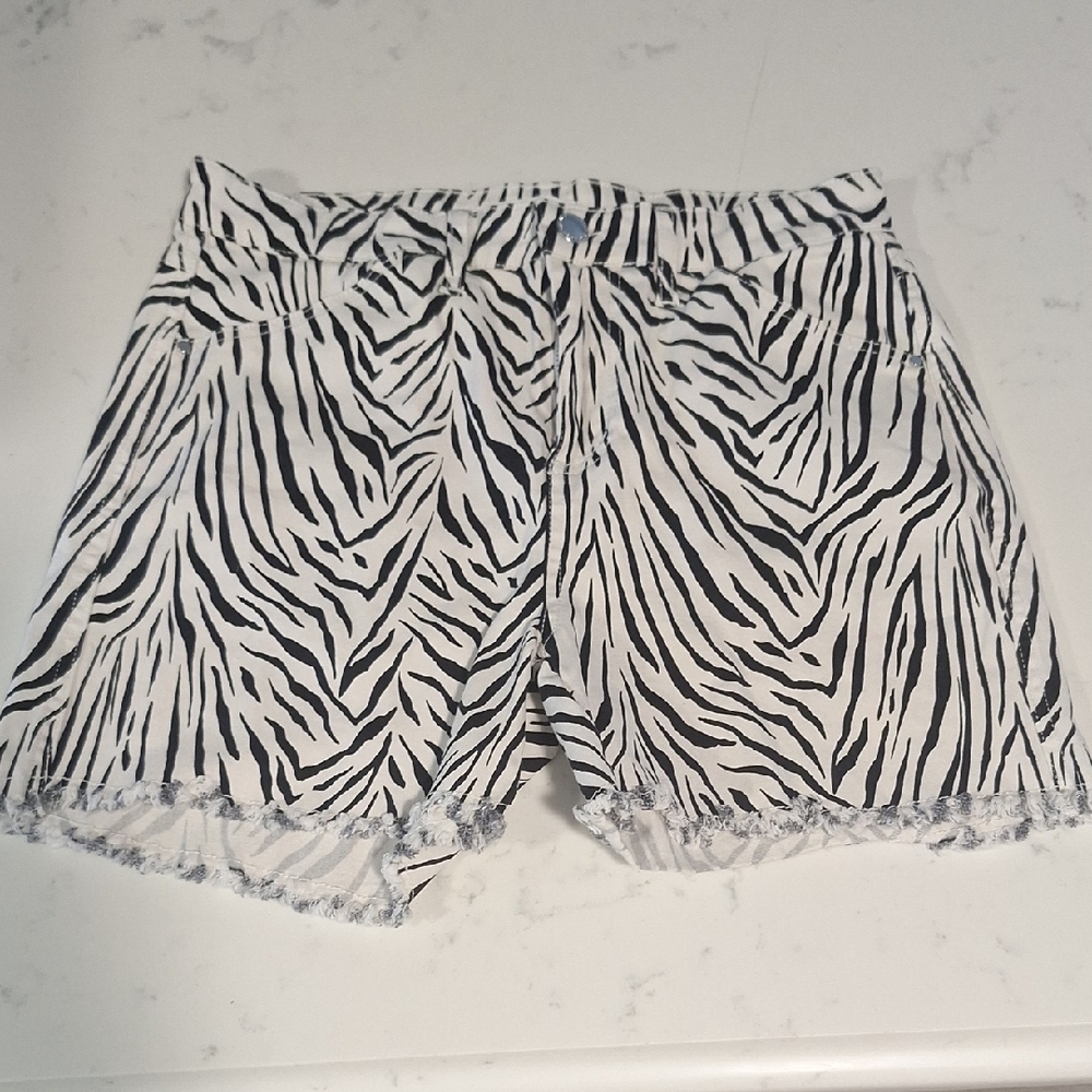 Zebra Print Women's Shorts Size 4